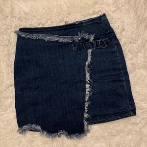 Dark Jean Skirt 🦋